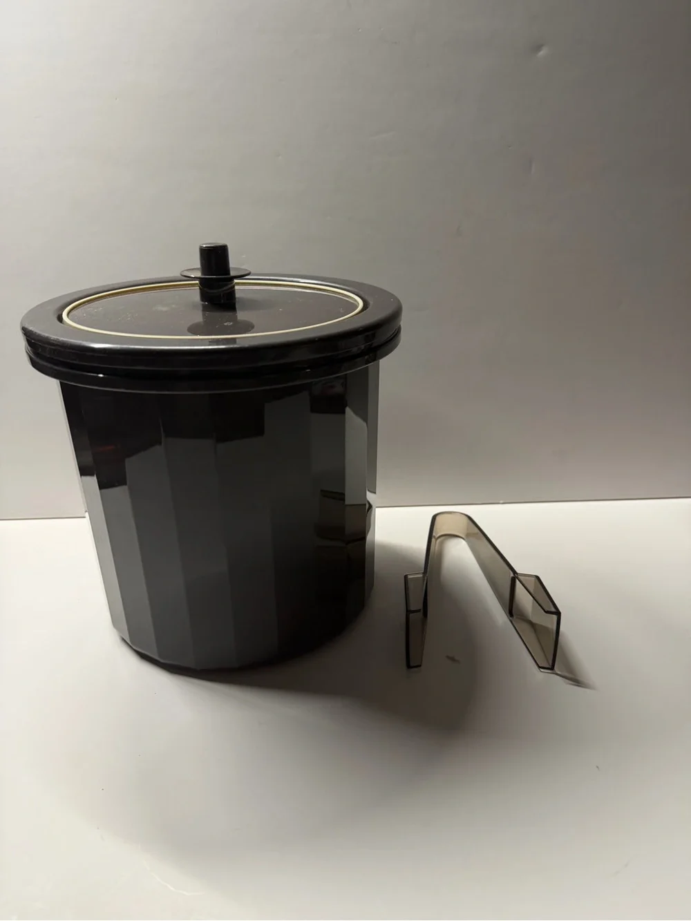 Tupperware Insulated Ice Bucket 1683-5 Brown Vintage W/ Ice Tongs